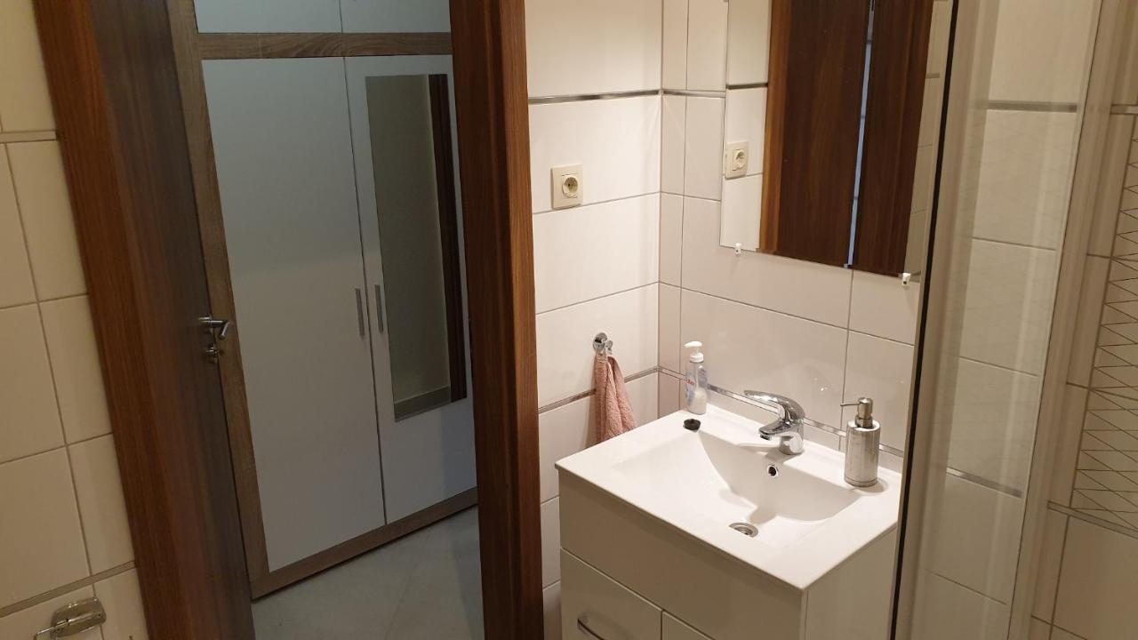בלטונאקאלי Buzavirag Apartmanhaz מראה חיצוני תמונה